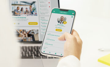 MItarbeiterengagement-Software - Smartphone App und PC Screen